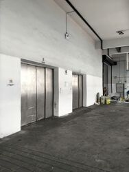 Tuas Avenue 10 (D22), Warehouse #573470091